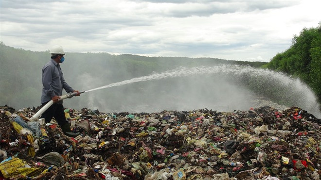 Pollution from landfill a growing concern ảnh 1