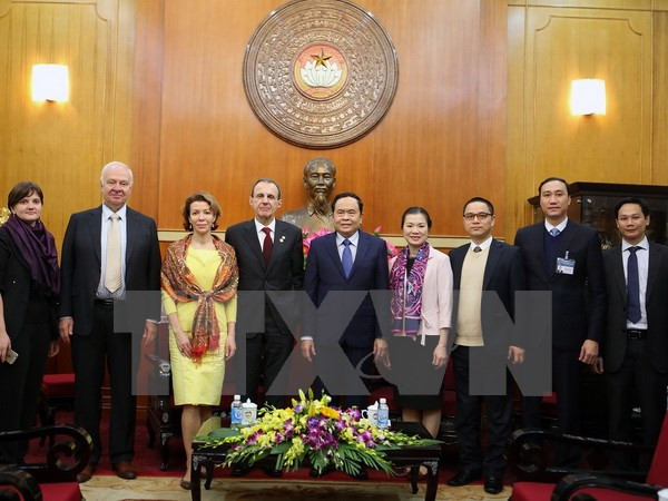 Vietnam, Russia exchange experience in social management ảnh 1