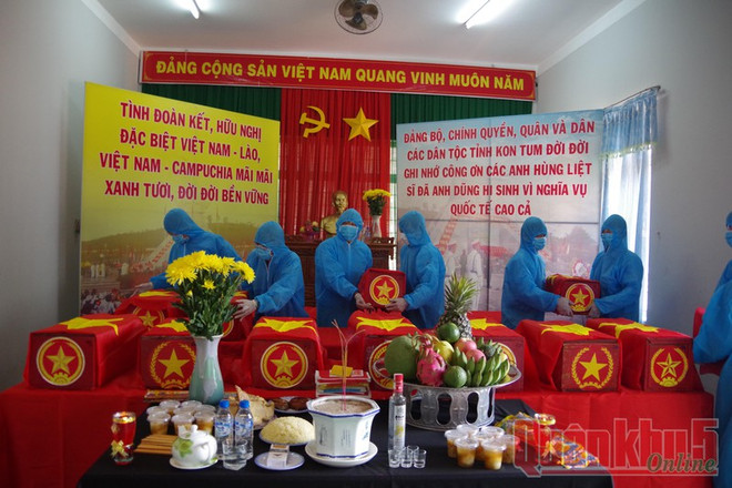 Remains of 21 Vietnamese soldiers repatriated from Laos, Cambodia ảnh 1 Remains of 21 Vietnamese soldiers repatriated from Laos, Cambodia ảnh 1