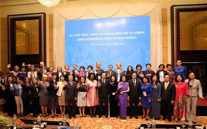 Joint efforts called to boost women’s leadership rate to 50 percent ảnh 4