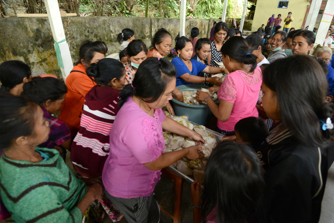 Indonesia: Over 34,000 people flee due to volcano in Bali ảnh 1