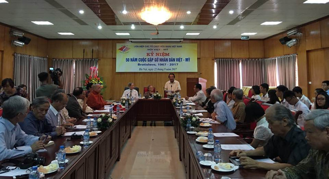 50th anniversary of VN-US historical meeting in Bratislava marked ảnh 1