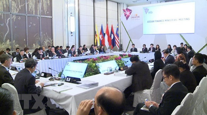 ADB economist assesses ASEAN’s economic performance ảnh 2 ADB economist assesses ASEAN’s economic performance ảnh 2