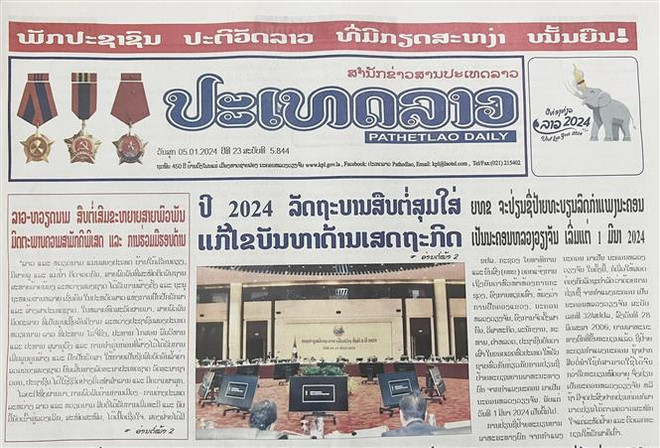 Lao newspapers highlight Laos – Vietnam cooperation achievements ảnh 1