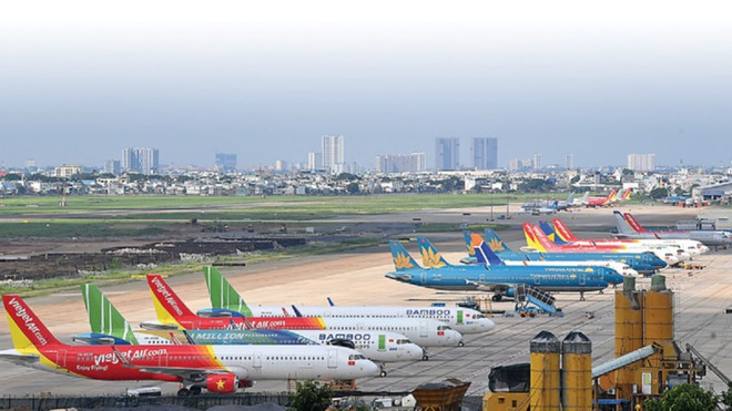 Air travel hectic on threshold of Lunar New Year ảnh 1 Air travel hectic on threshold of Lunar New Year ảnh 1