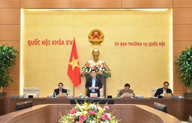 Full-time legislators to scrutinise several draft laws ảnh 1