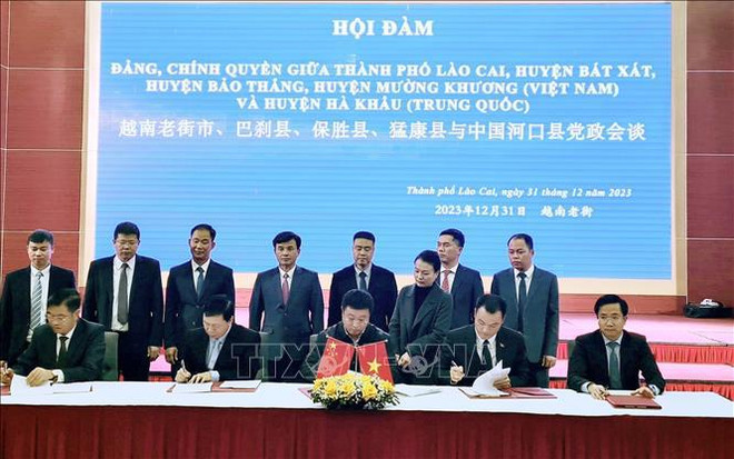 Lao Cai, China’s Yunnan province step up cooperation ảnh 1