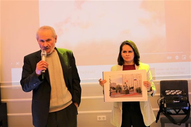 Ceremony pays tribute to former Russian military experts serving in Vietnam ảnh 2 Ceremony pays tribute to former Russian military experts serving in Vietnam ảnh 2