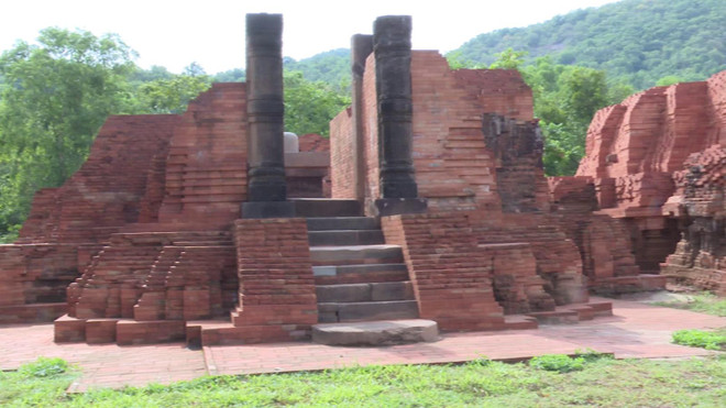 Vietnam has 23 more national treasures ảnh 2