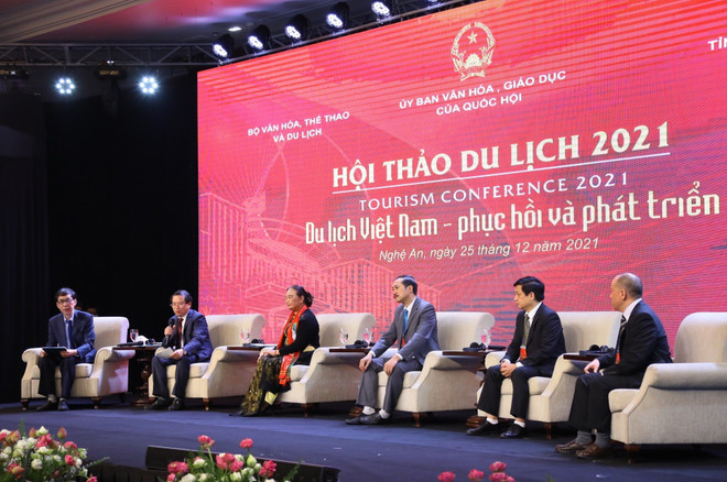Conference seeks measures for tourism recovery, development ảnh 1
