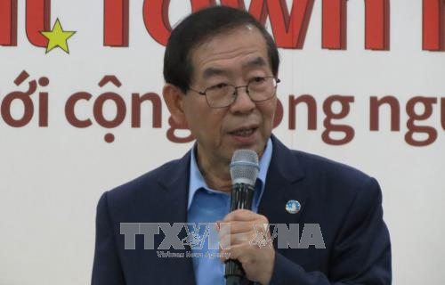 Seoul authority addresses difficulties for Vietnamese community ảnh 1