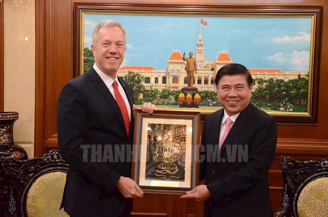 US Ambassador bids farewell to HCM City leaders ảnh 1