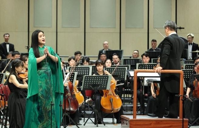 Hanoi to play host to lunar New Year Concert 2024 ảnh 1