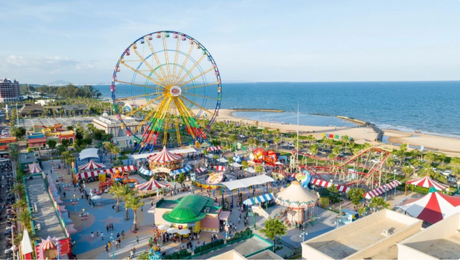 Vibe Fest kicks off in Binh Thuan province ảnh 1