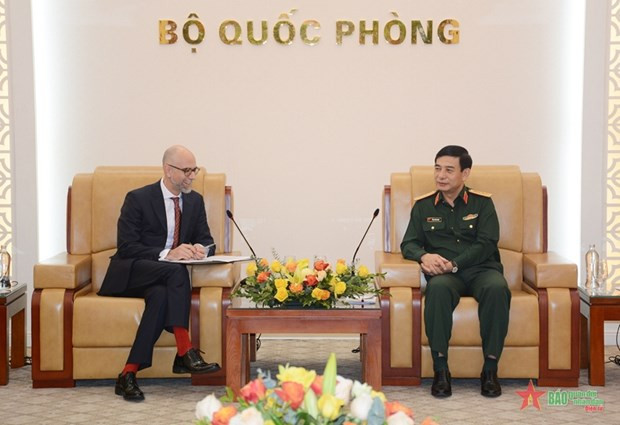Vietnam, Canada seeks to strengthen defence cooperation ảnh 1 Vietnam, Canada seeks to strengthen defence cooperation ảnh 1