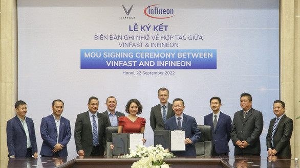 VinFast, Infineon extend partnership in electromobility ảnh 1