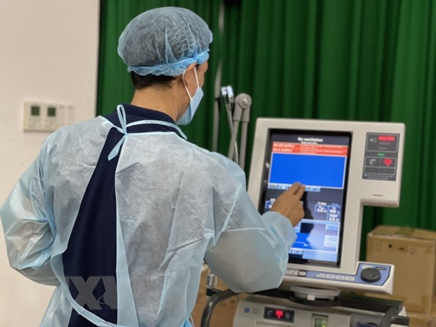 200 Germany-made ventilators arrive in HCM City ảnh 1