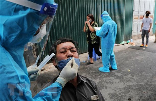 COVID-19: 5,025 cases added to national tally ảnh 1