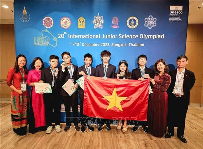 Hanoi students win six medals at Int’l Junior Science Olympiad ảnh 1 Hanoi students win six medals at Int’l Junior Science Olympiad ảnh 1