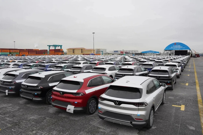 Vietnam’s car imports slow down over 11 months ảnh 1