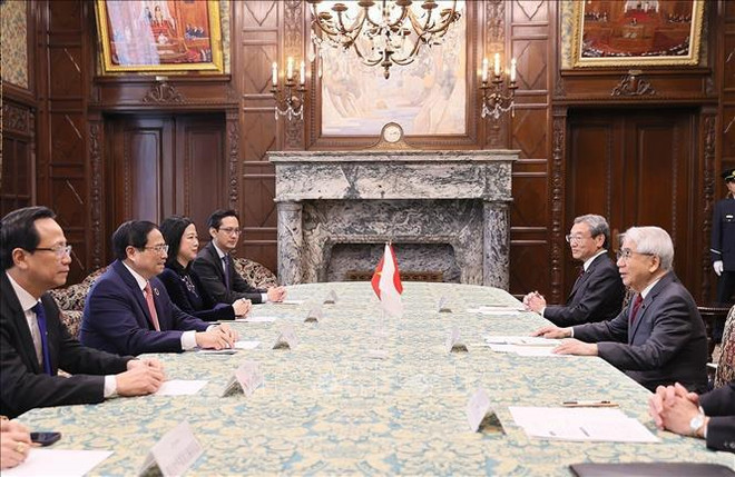 PM meets with leaders of Japanese National Diet ảnh 1