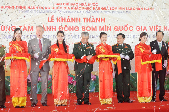 Headquarters of national mine action centre unveiled in Hanoi ảnh 1 Headquarters of national mine action centre unveiled in Hanoi ảnh 1