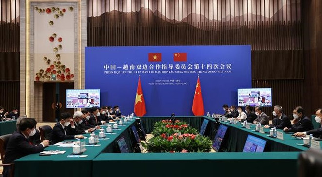 Vietnam, China seek to foster bilateral partnership in all fields ảnh 1 Vietnam, China seek to foster bilateral partnership in all fields ảnh 1