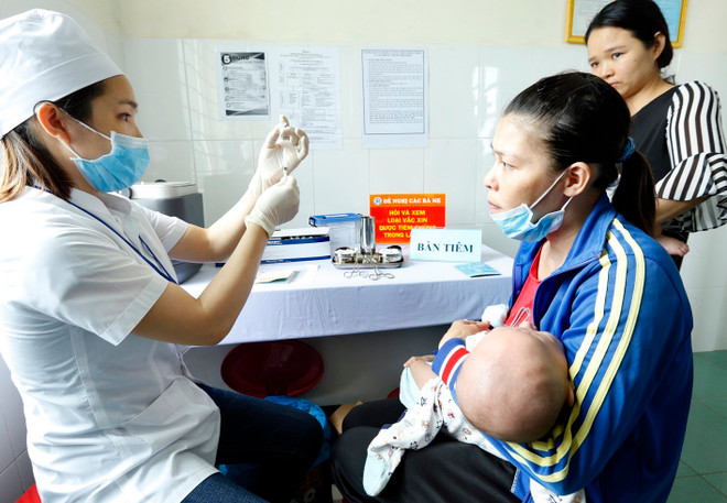 Vietnam boosts hepatitis B vaccination for newborns in remote areas ảnh 1