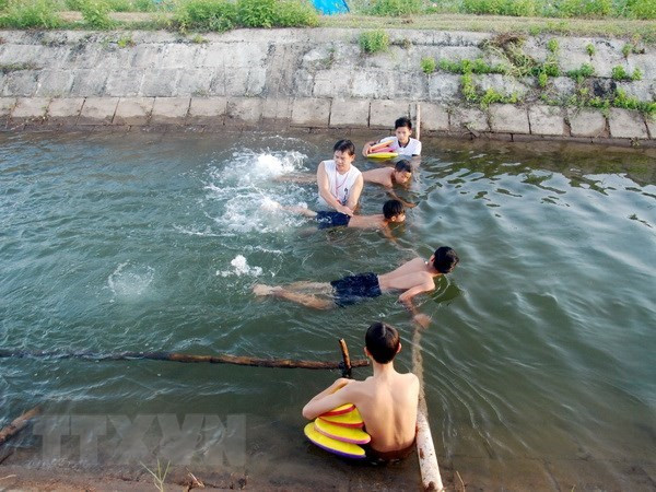 Ministry, foreign partners work to prevent child drowning ảnh 1