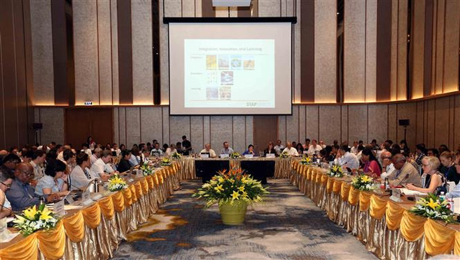 GEF 6 enters third working day with sideline events ảnh 1
