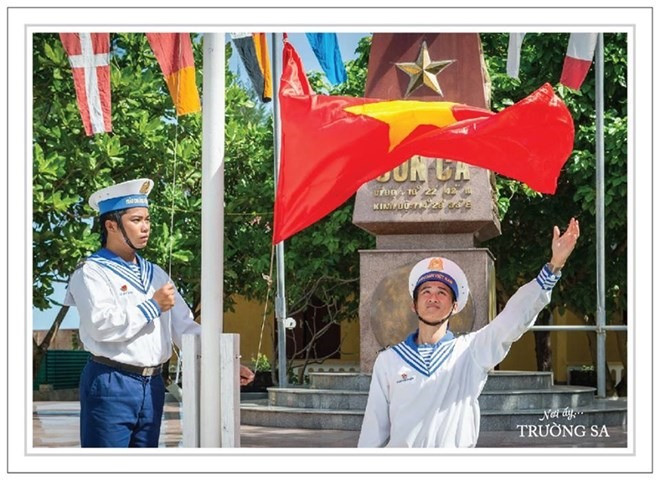 Stamps on seas, islands to be published ảnh 1 Stamps on seas, islands to be published ảnh 1