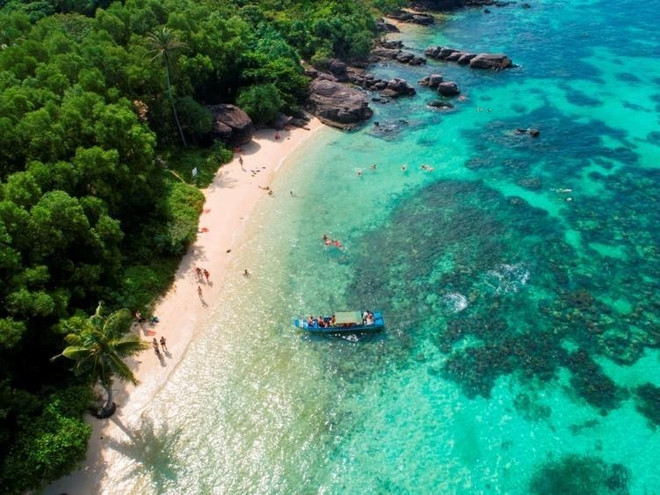 Visa exemption means international tourists can visit Phu Quoc for up to 30 days ảnh 3