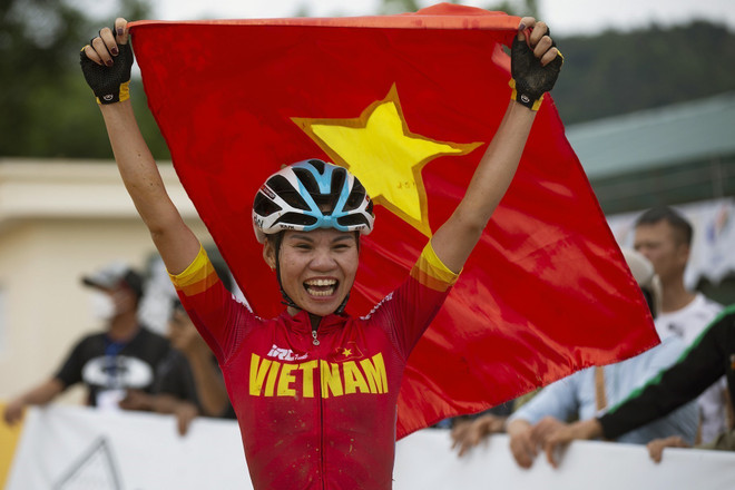 Cyclist Quynh successfully defends SEA Games cross country title ảnh 1 Cyclist Quynh successfully defends SEA Games cross country title ảnh 1