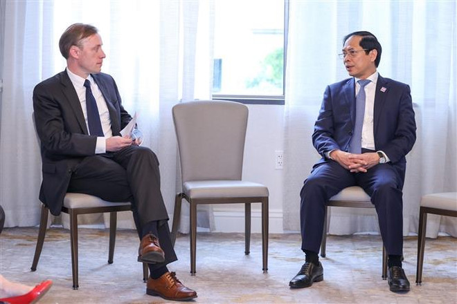 Foreign Minister Bui Thanh Son meets US counterpart, National Security Advisor in Washington ảnh 2