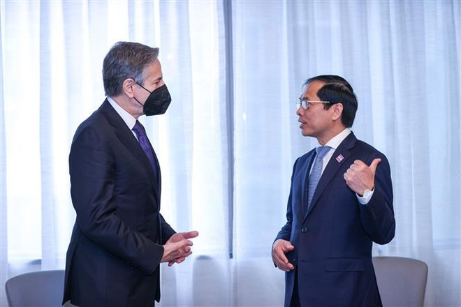 Foreign Minister Bui Thanh Son meets US counterpart, National Security Advisor in Washington ảnh 1