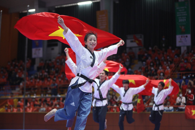 SEA Games 31: Vietnamese taekwondo team have good start with four gold medals ảnh 1 SEA Games 31: Vietnamese taekwondo team have good start with four gold medals ảnh 1