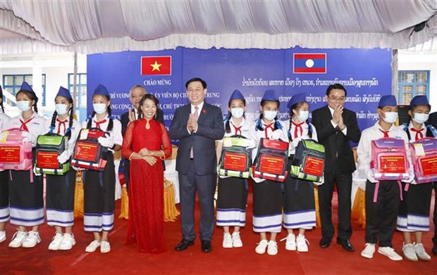 Top Vietnamese legislator’s official visit to Laos a success: Lao NA Vice President ảnh 1 Top Vietnamese legislator’s official visit to Laos a success: Lao NA Vice President ảnh 1