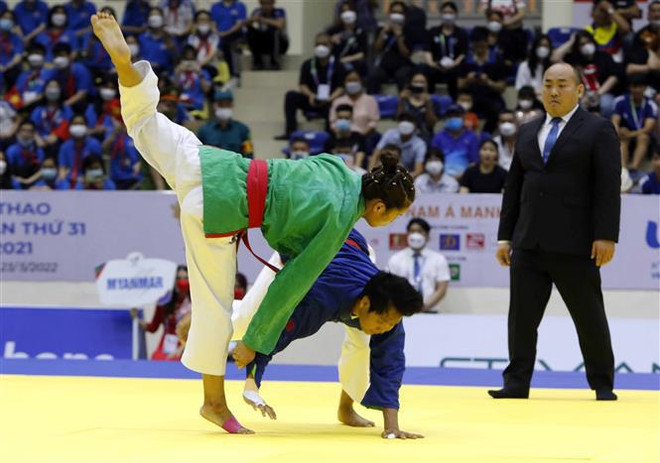 SEA Games 31: Kurash athletes win four gold medals for Vietnam ảnh 1