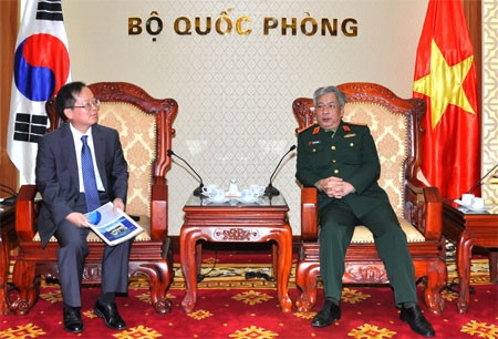 UXO clearance coordination realises Vietnam-RoK agreements ảnh 1 UXO clearance coordination realises Vietnam-RoK agreements ảnh 1