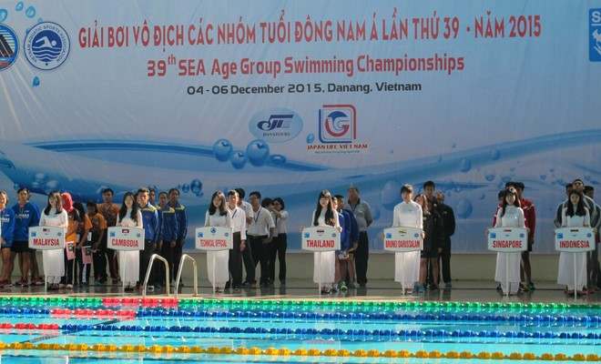 Age Group Swimming Championship opens in Da Nang ảnh 1