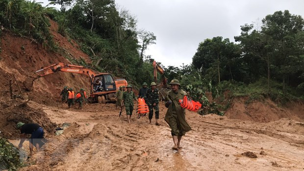 Quang Tri: 22 soldiers missing in landslide ảnh 1