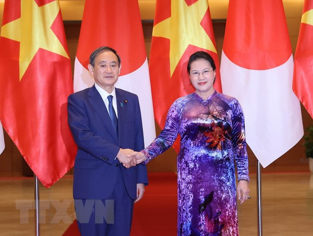 National Assembly Chairwoman meets Japanese Prime Minister ảnh 1
