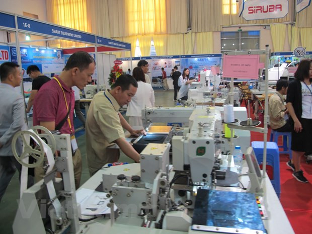Bumper year for industry and trade: Minister Nguyen Xuan Cuong ảnh 1