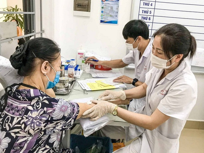 Hanoi develops human resources for health sector ảnh 1
