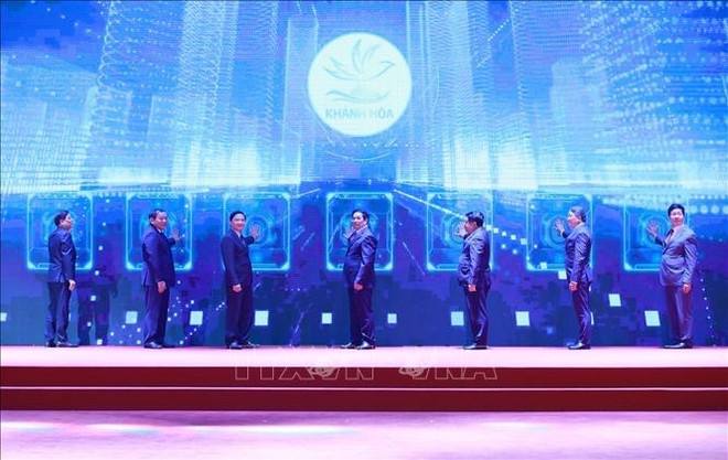 Khanh Hoa province should become a growth pole: PM ảnh 2 Khanh Hoa province should become a growth pole: PM ảnh 2