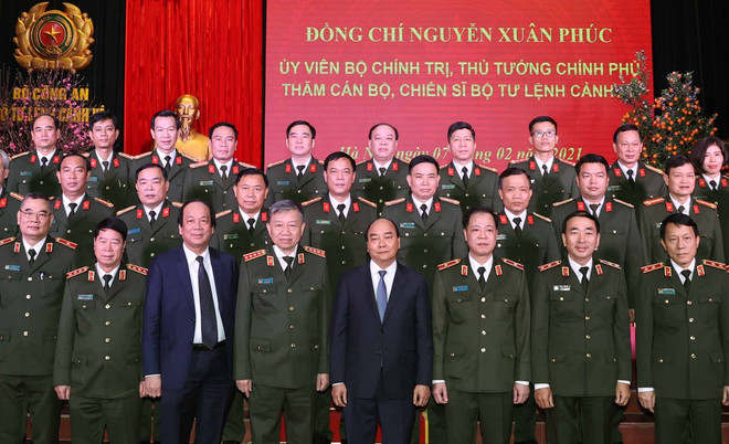 PM inspects combat readiness at public security units ảnh 1 PM inspects combat readiness at public security units ảnh 1