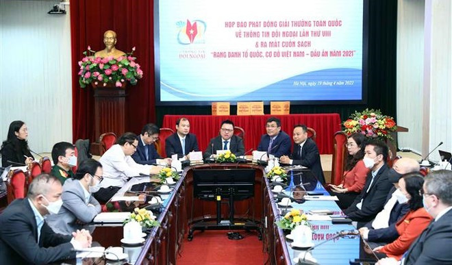 Eighth National External Information Service Awards launched ảnh 1