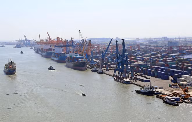 Cargo via Vietnamese seaports hikes in Q1 ảnh 1