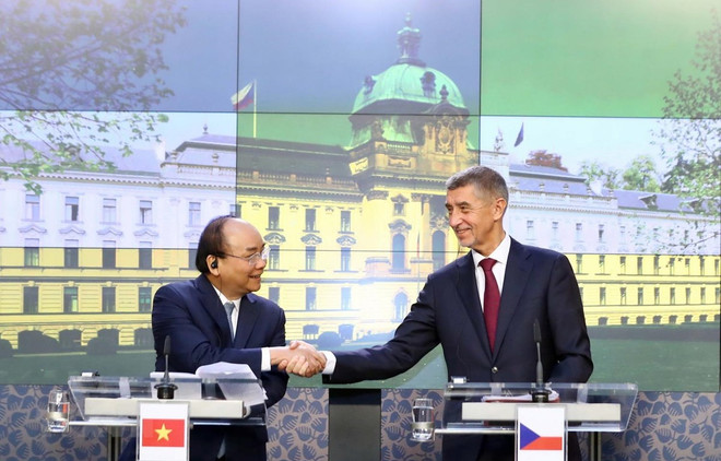 Vietnam looks to broader cooperation with Romania, Czech ảnh 1 Vietnam looks to broader cooperation with Romania, Czech ảnh 1