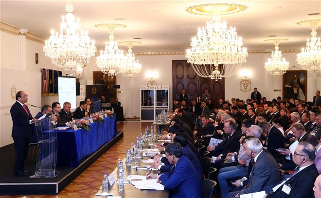 PM calls for breakthrough in Vietnam – Romania economic ties ảnh 1
